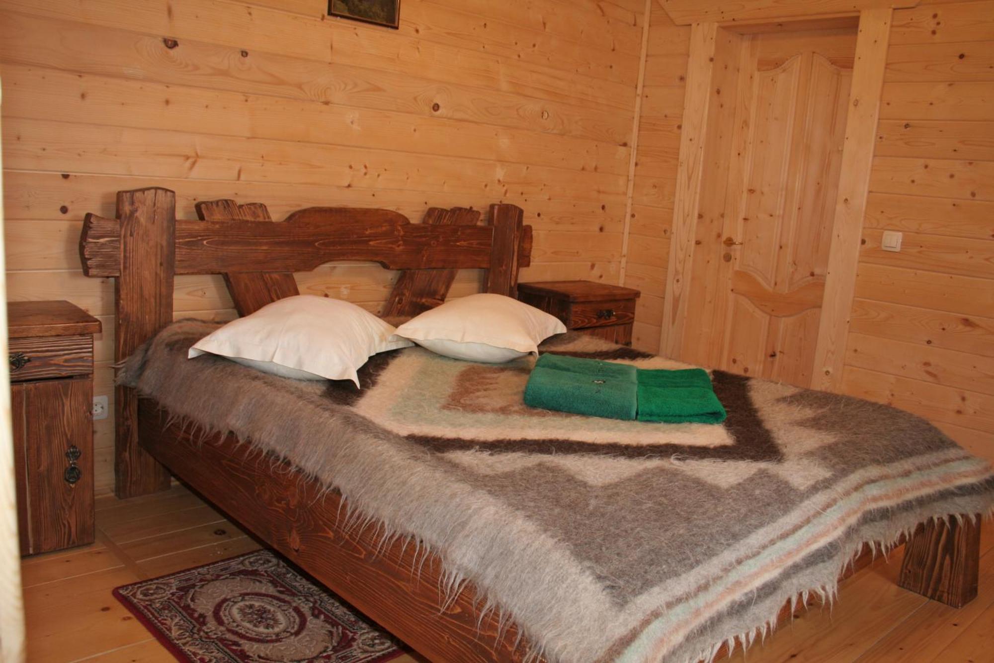 Hotel On Dovbush Path Jaremče Esterno foto